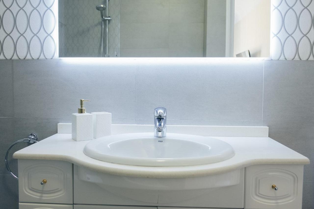 300m² 5 slaapkamer, 4 privé badkamer Appartement in Salamanca Madrid Buitenkant foto