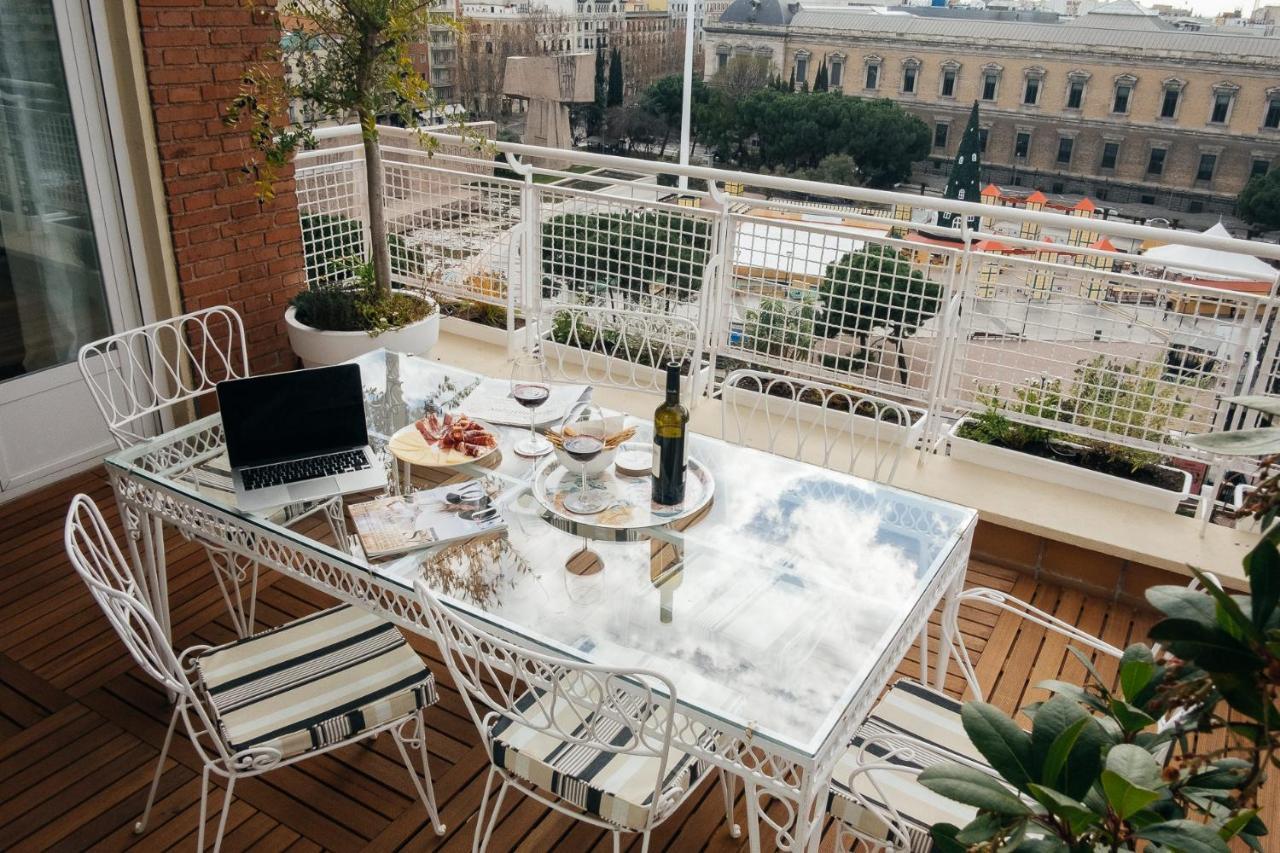 300m² 5 slaapkamer, 4 privé badkamer Appartement in Salamanca Madrid Buitenkant foto